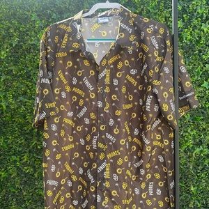 Padres Hawaiian shirt (Hawaiian shirt giveaway) *never worn*